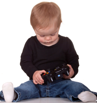 Illustration for article titled Fake Gamer of the Week: Ragequitting Baby